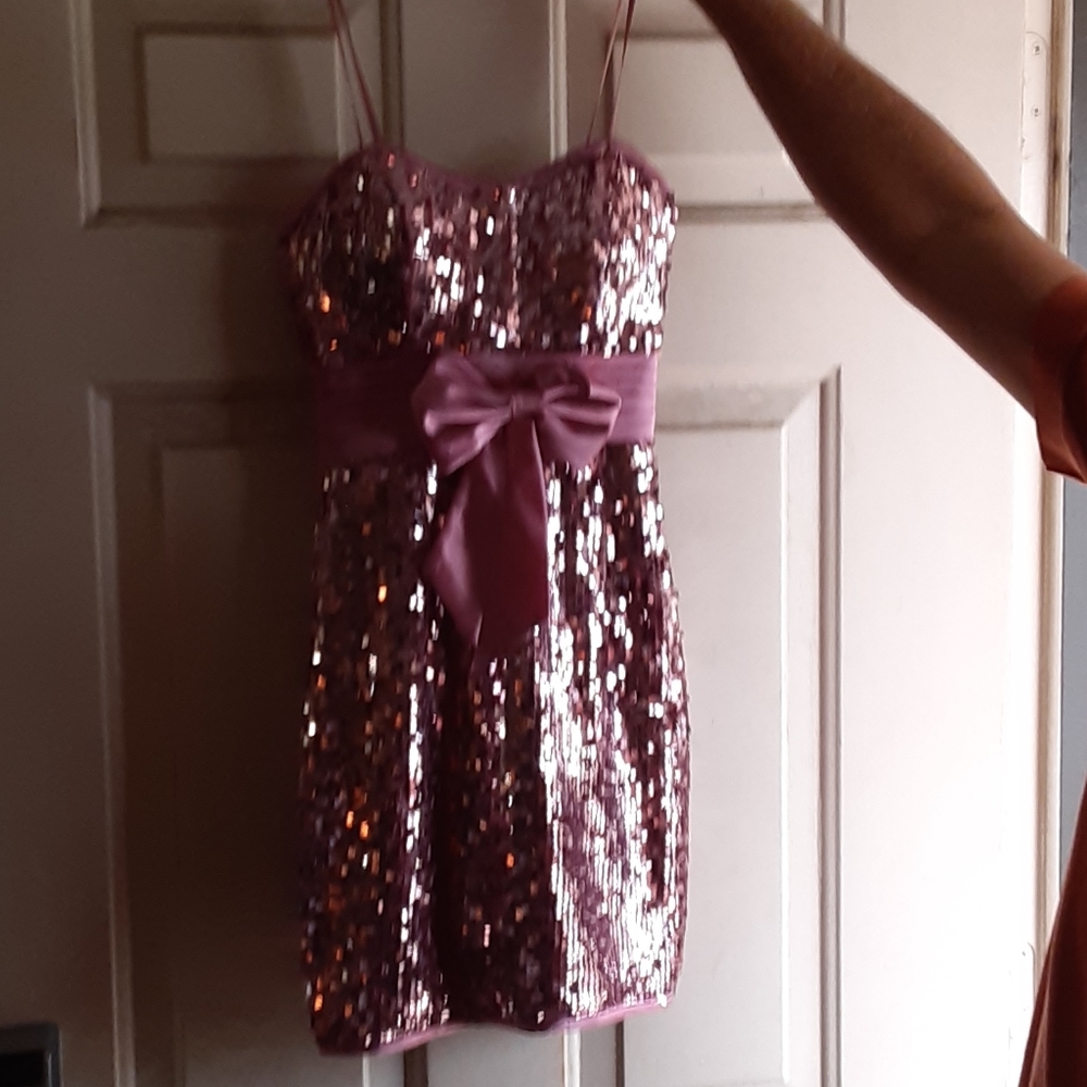 Dave & Johnny Pink Sequin Dress Size 0
